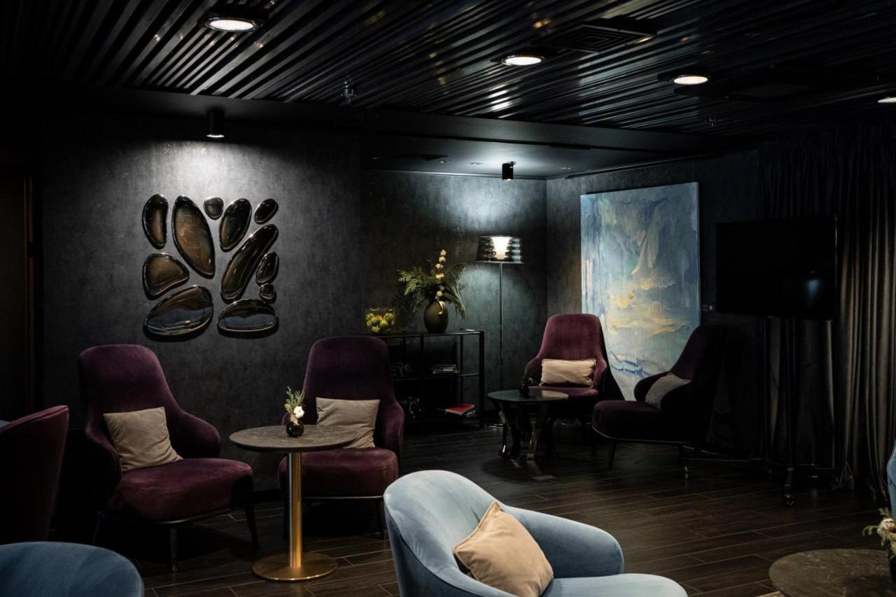 11 Mirrors Design Hotel Κίεβο Εξωτερικό φωτογραφία