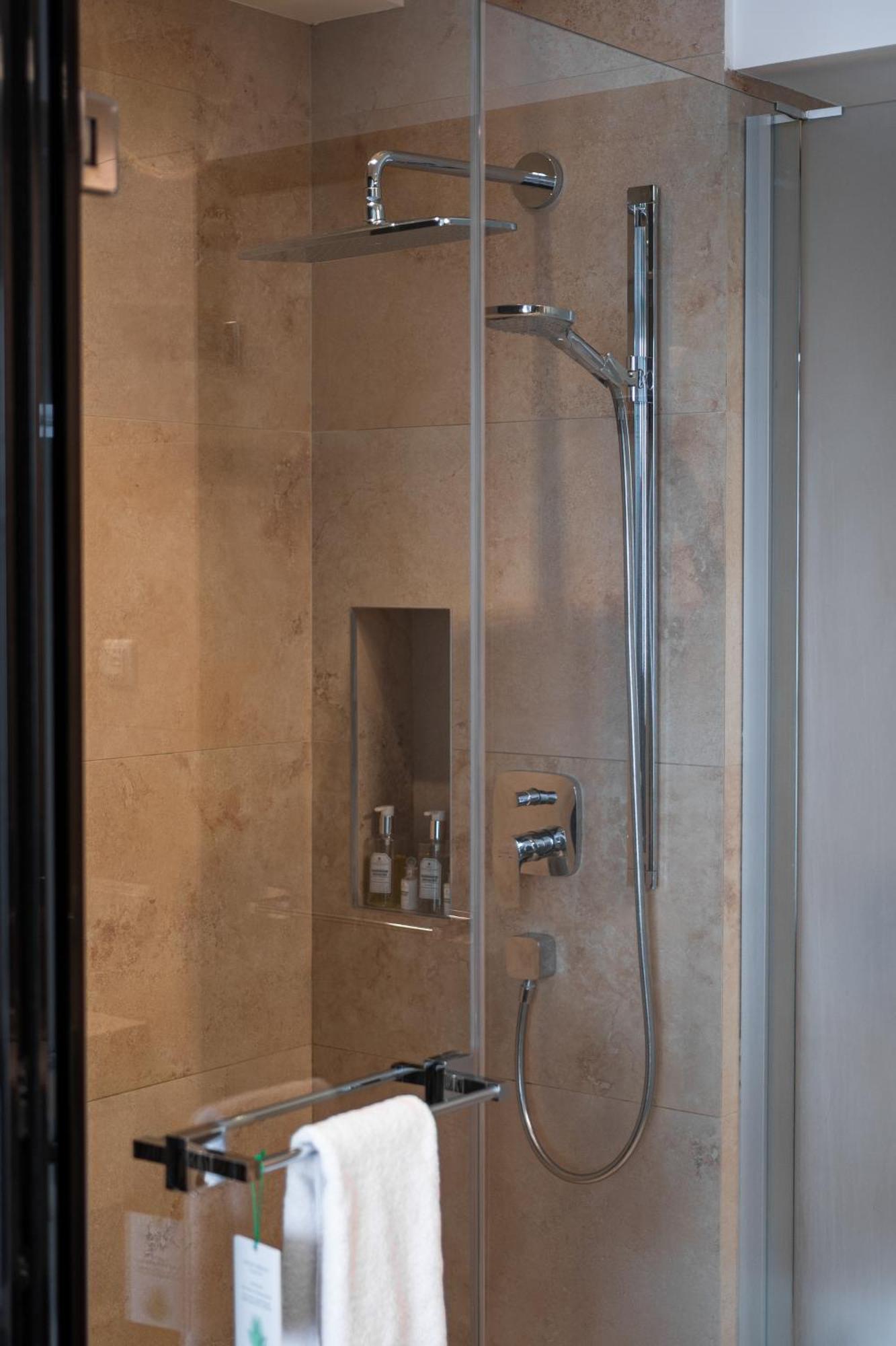 11 Mirrors Design Hotel Κίεβο Εξωτερικό φωτογραφία