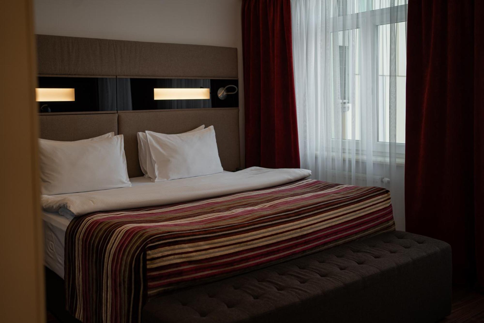 11 Mirrors Design Hotel Κίεβο Εξωτερικό φωτογραφία