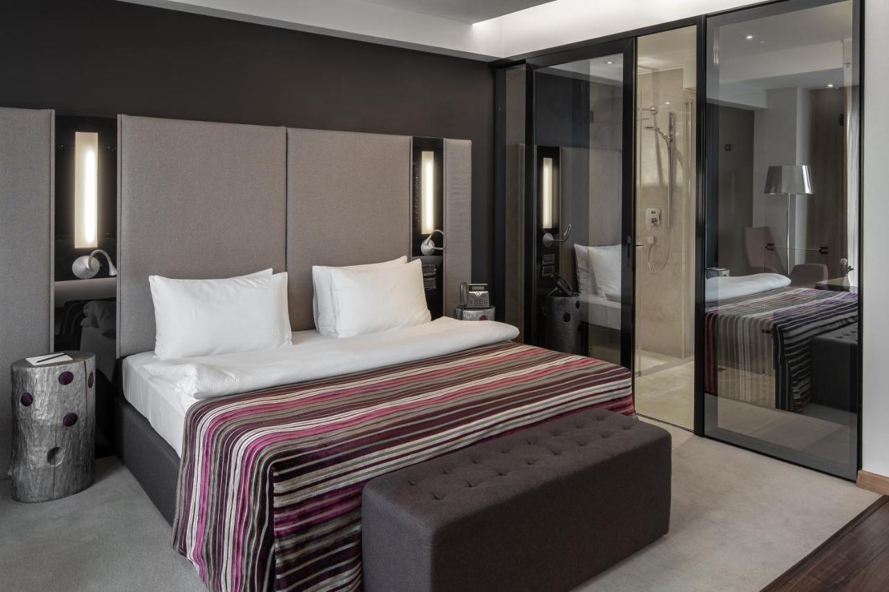 11 Mirrors Design Hotel Κίεβο Εξωτερικό φωτογραφία